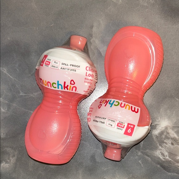 Munchkin Other - Munchkin Pink Click Lock Sippy Cup
